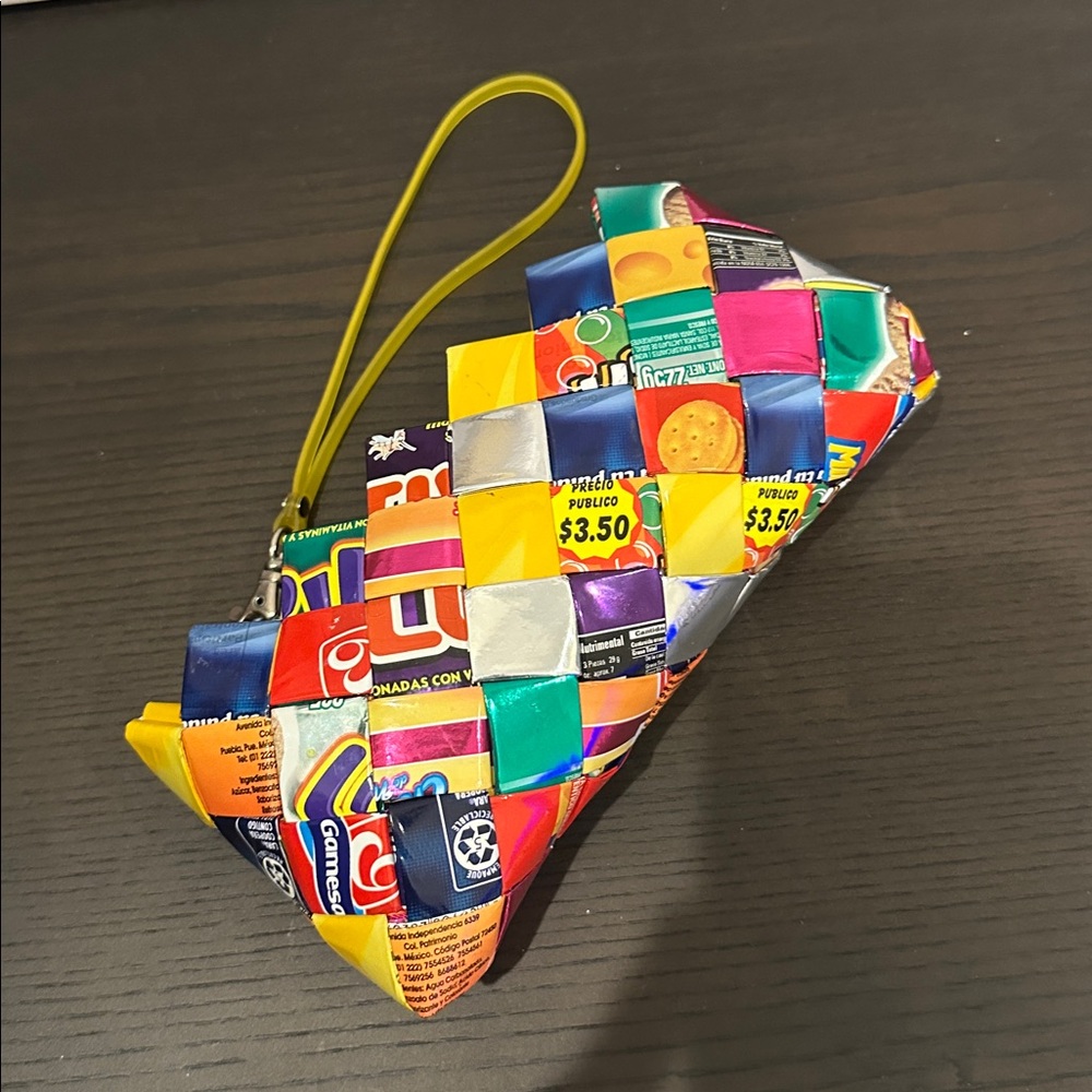 Y2K Ecoist Woven Candy Wrapper Clutch / Wristlet Colorful & Fun Bag Like New
